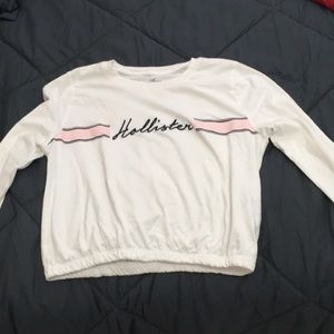 long sleeve hollister crop